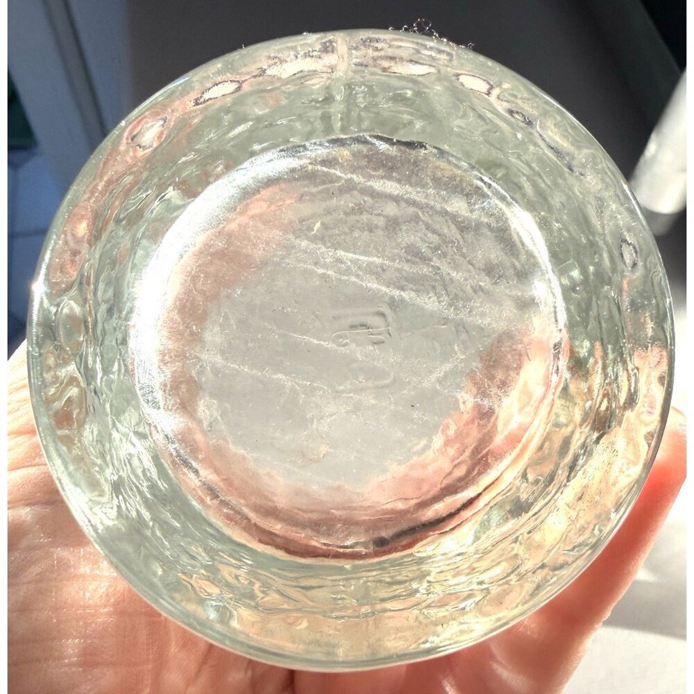 Vintage Anchor Hocking Clear Glass Dimpled Scalloped Edge & Raised Heart Vase - Picture 6 of 8